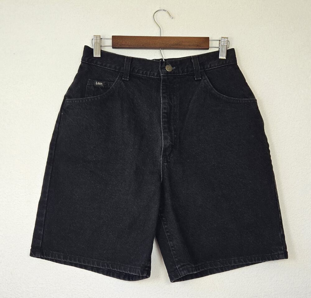 Vtg Lee Black Wash Mom High Waisted Long Shorts Womens Sz. 12 Med Fits Sz 8